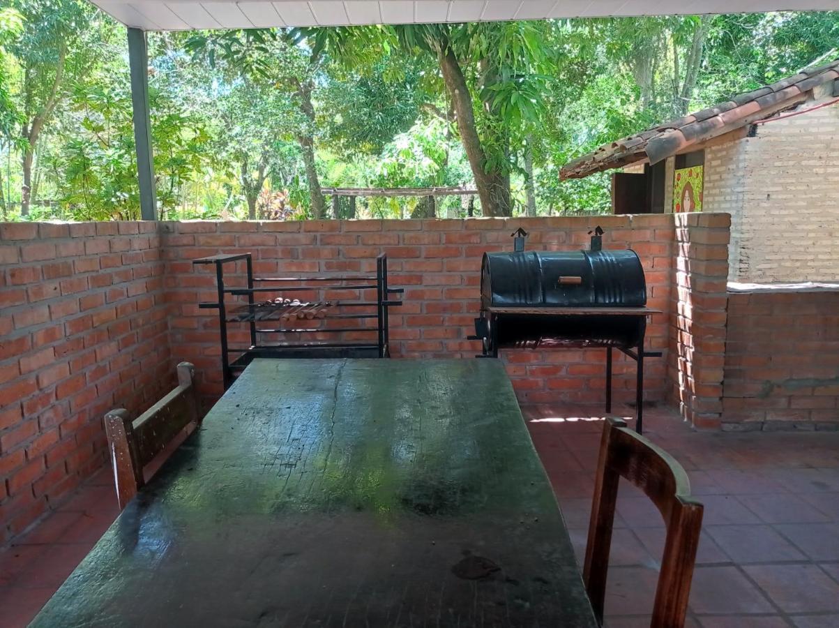 Hotel La Aparesida Areguá Esterno foto